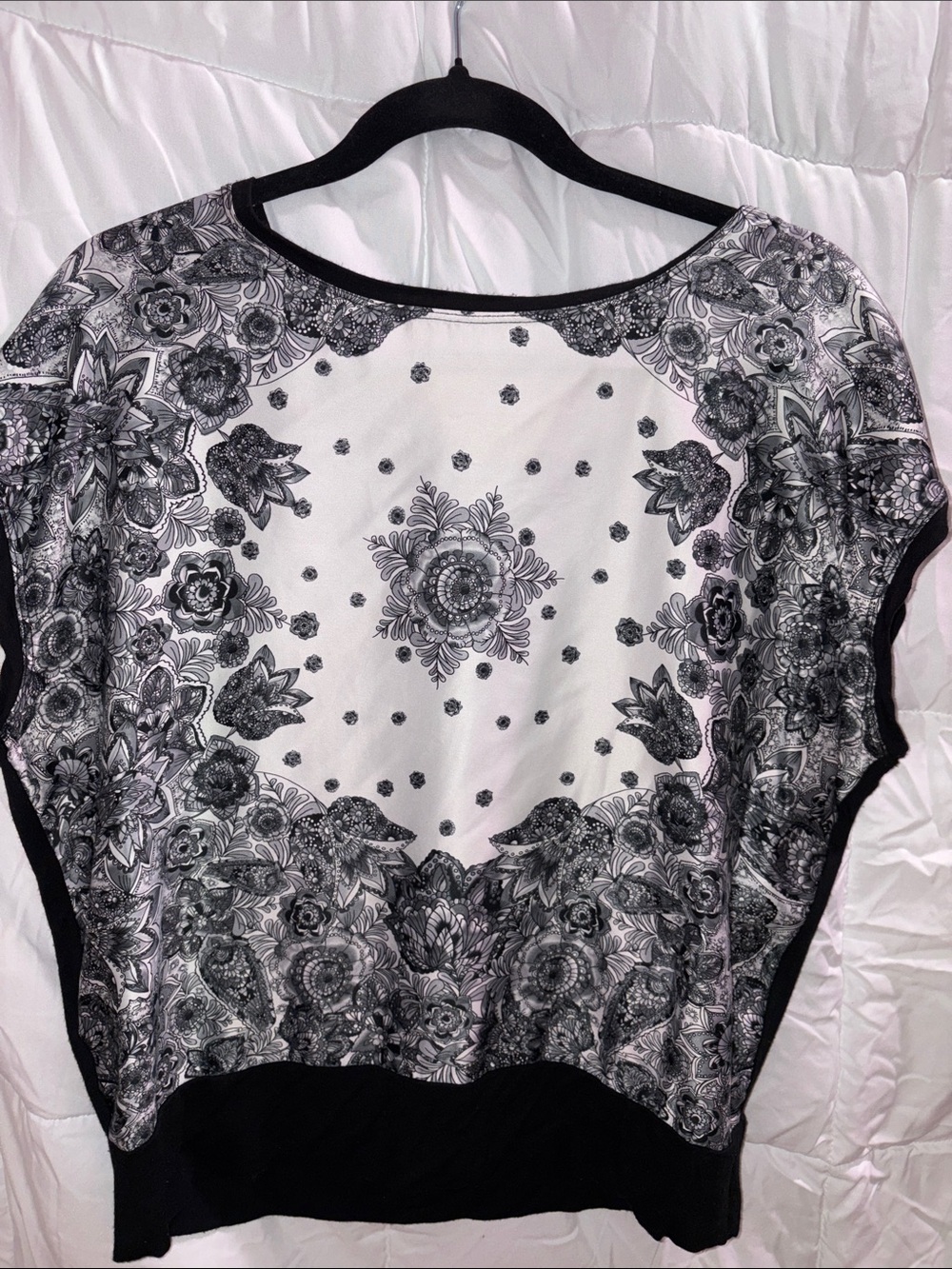 AGB Black & White Floral Bandana-Print Top
